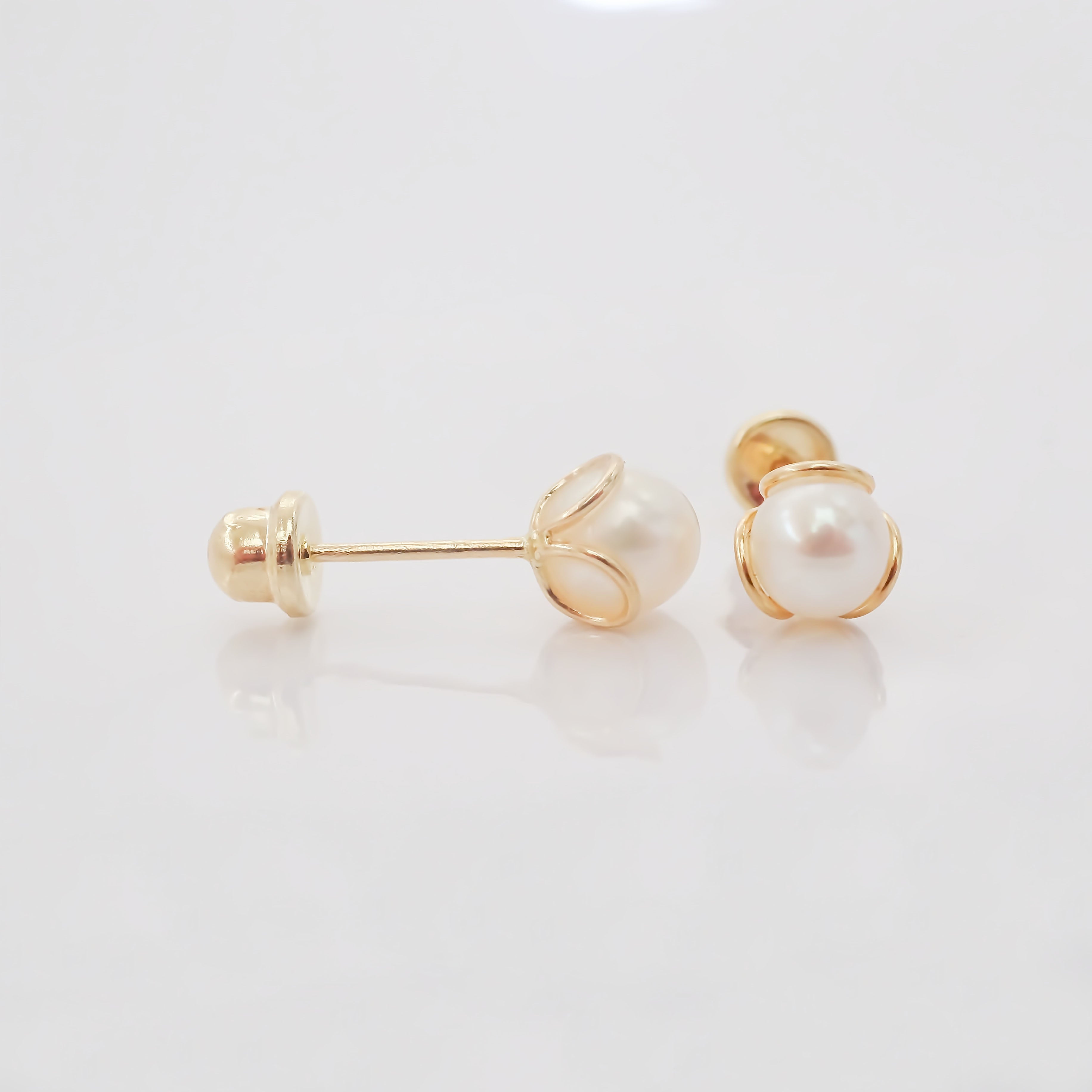 Amor Eterno - Broqueles Deluxe Perla Flor / Aretes / Oro 10k