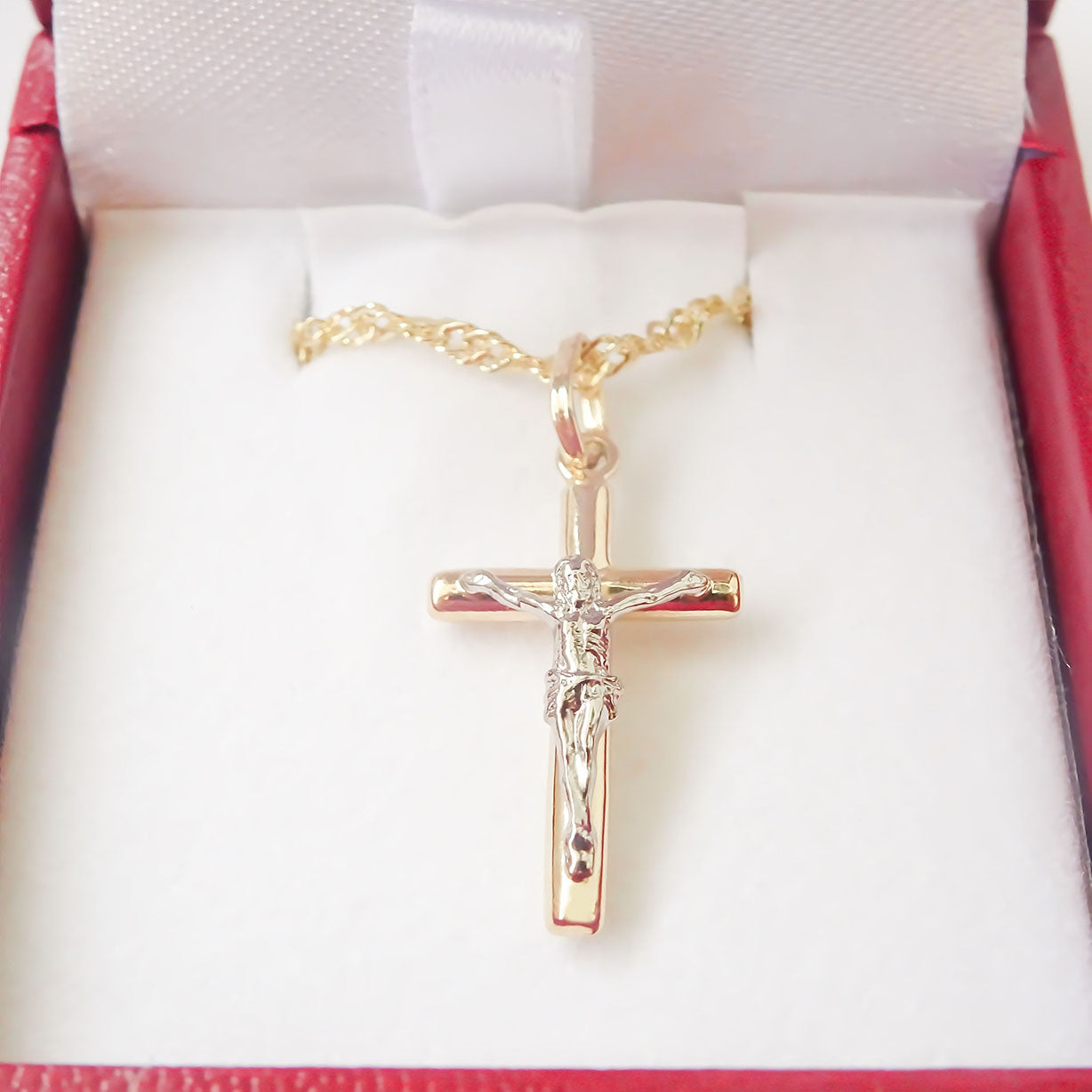 Amor Eterno - Dije Cruz Crucifijo / Cristo Oro 10k + Cadena de Regalo