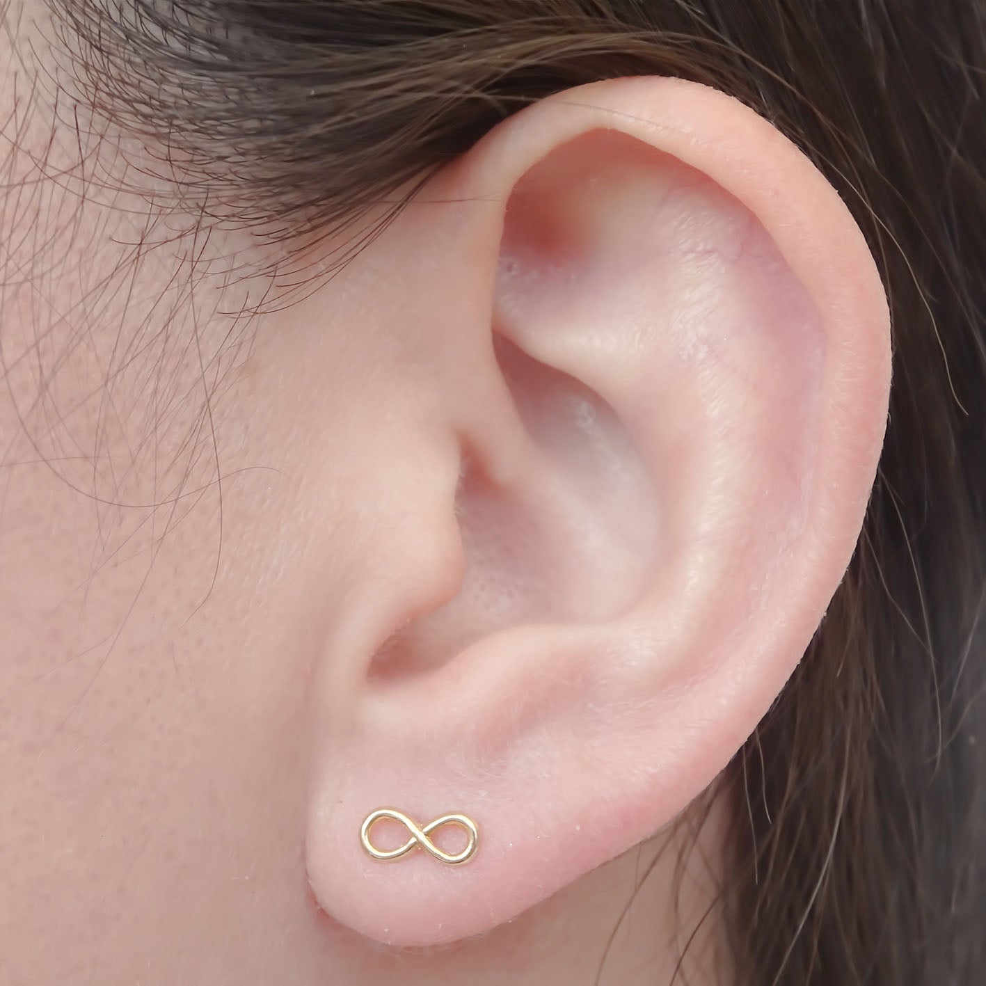 Amor Eterno - Broqueles / Infinito Liso / Aretes Oro 10k