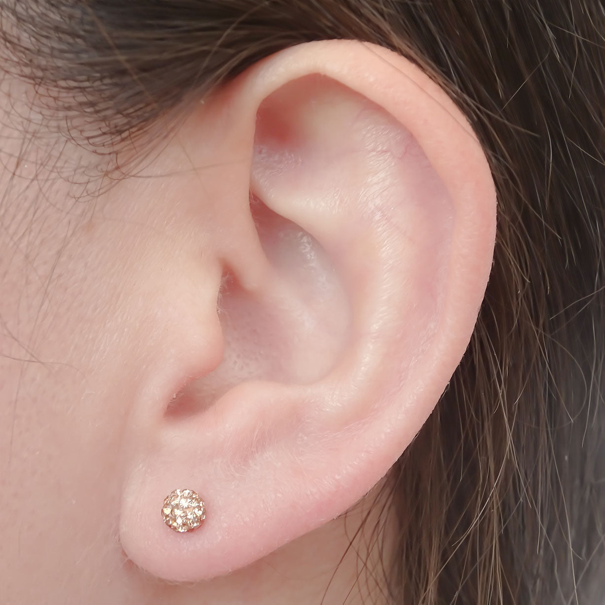 Amor Eterno - Broqueles Esferas / Aretes / Oro Sólido 10k / Durazno