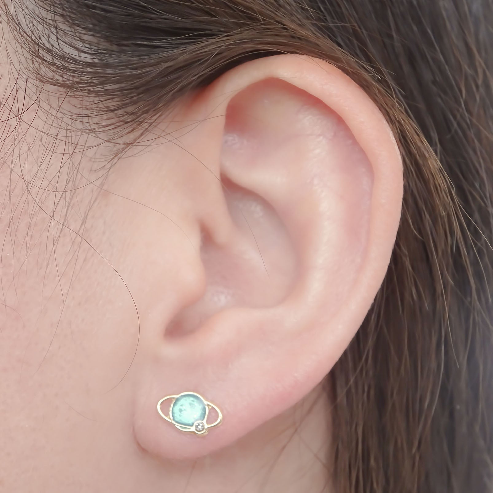 Amor Eterno - Broqueles Deluxe Saturno / Aretes / Oro 10k / Azul
