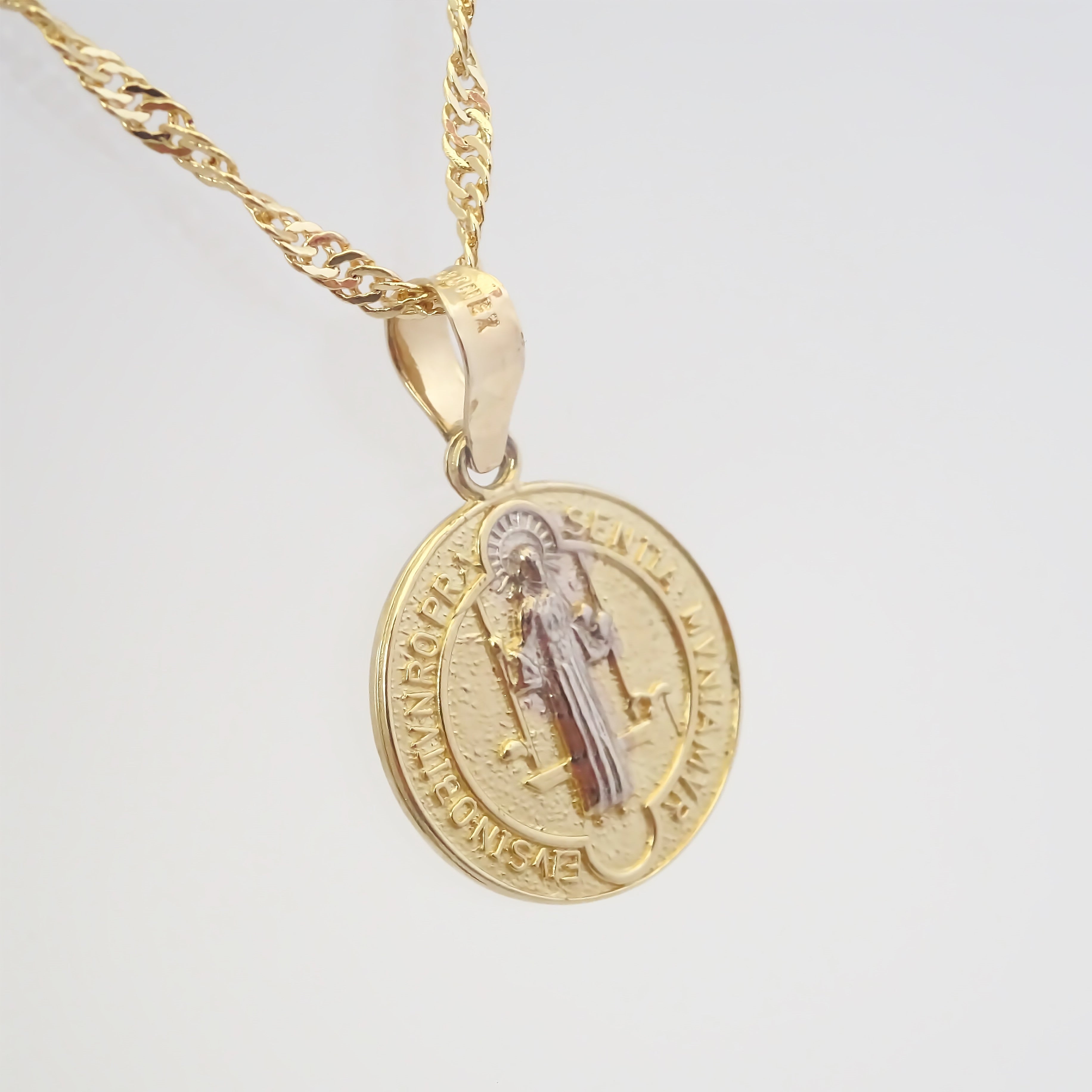 Amor Eterno - Dije Medalla San Benito / 2 Oros 10k + Cadena de Regalo