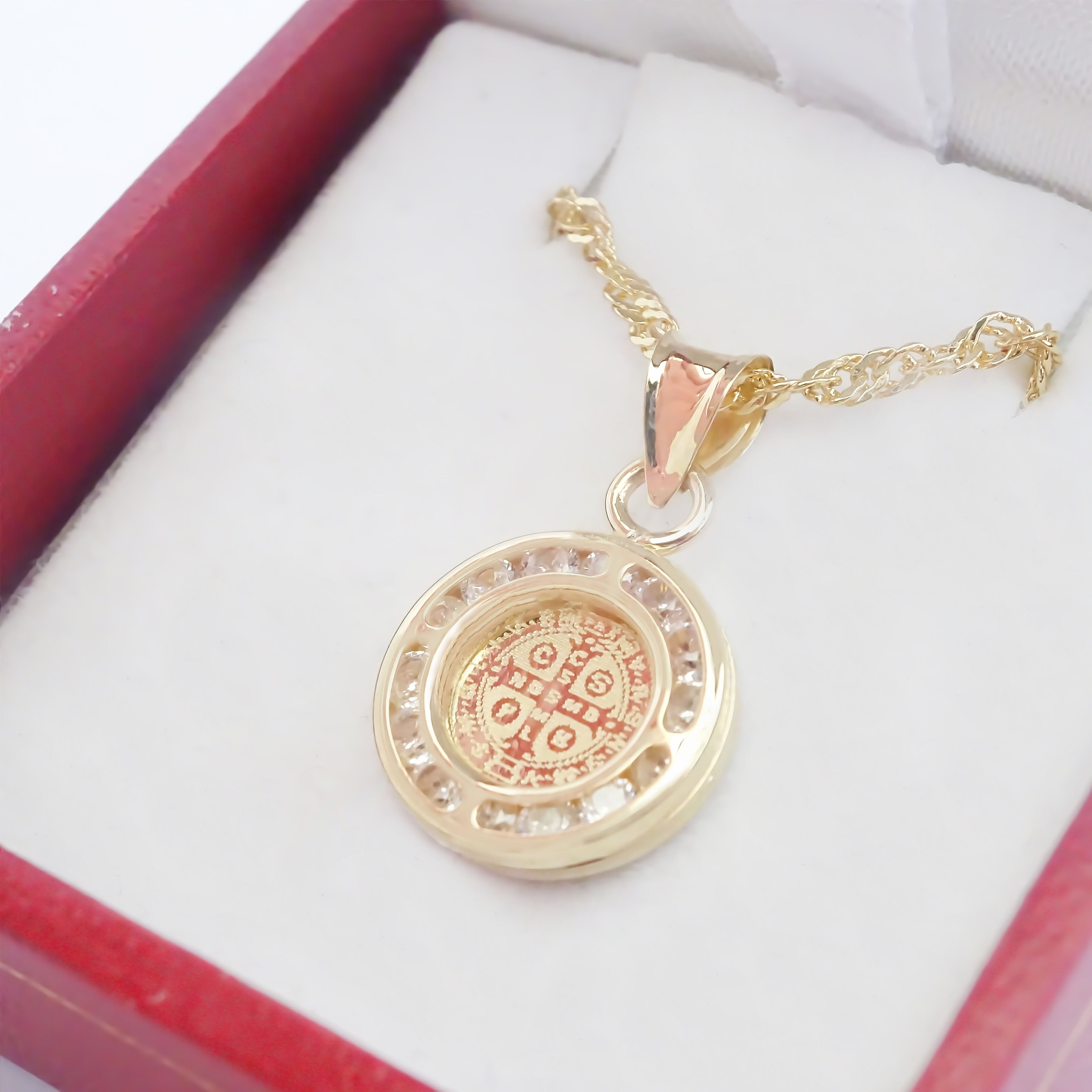 Amor Eterno - Dije Medalla San Benito 2 Lados Oro 10k + Cadena de Regalo