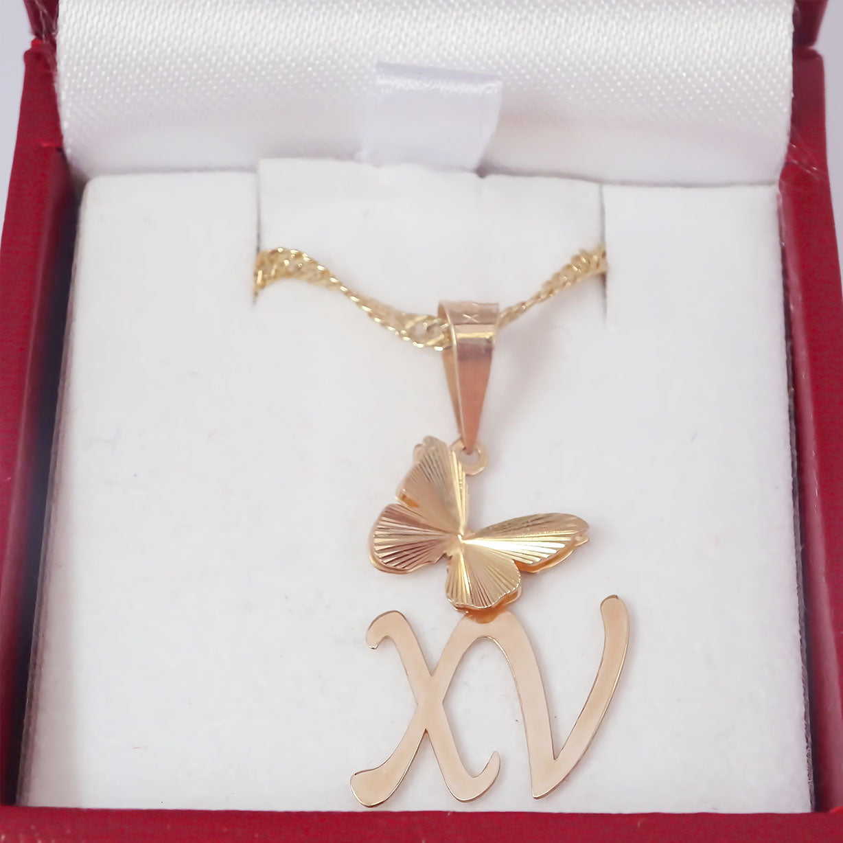 Amor Eterno - Dije XV Años Mariposa / Oro 14k Cadena de Regalo
