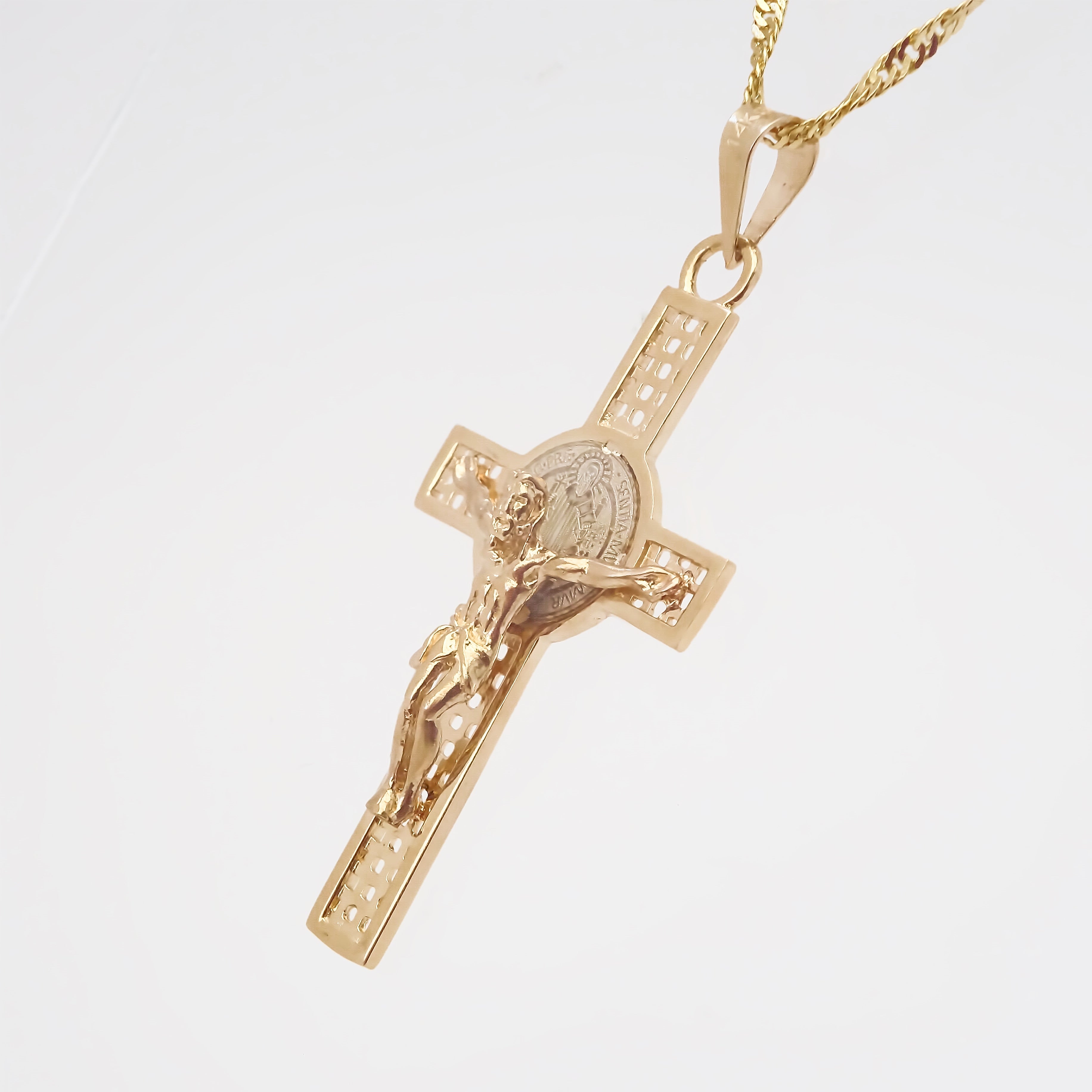 AmorEterno - Dije Cruz De San Benito En Oro 14k 4.5cm Solido