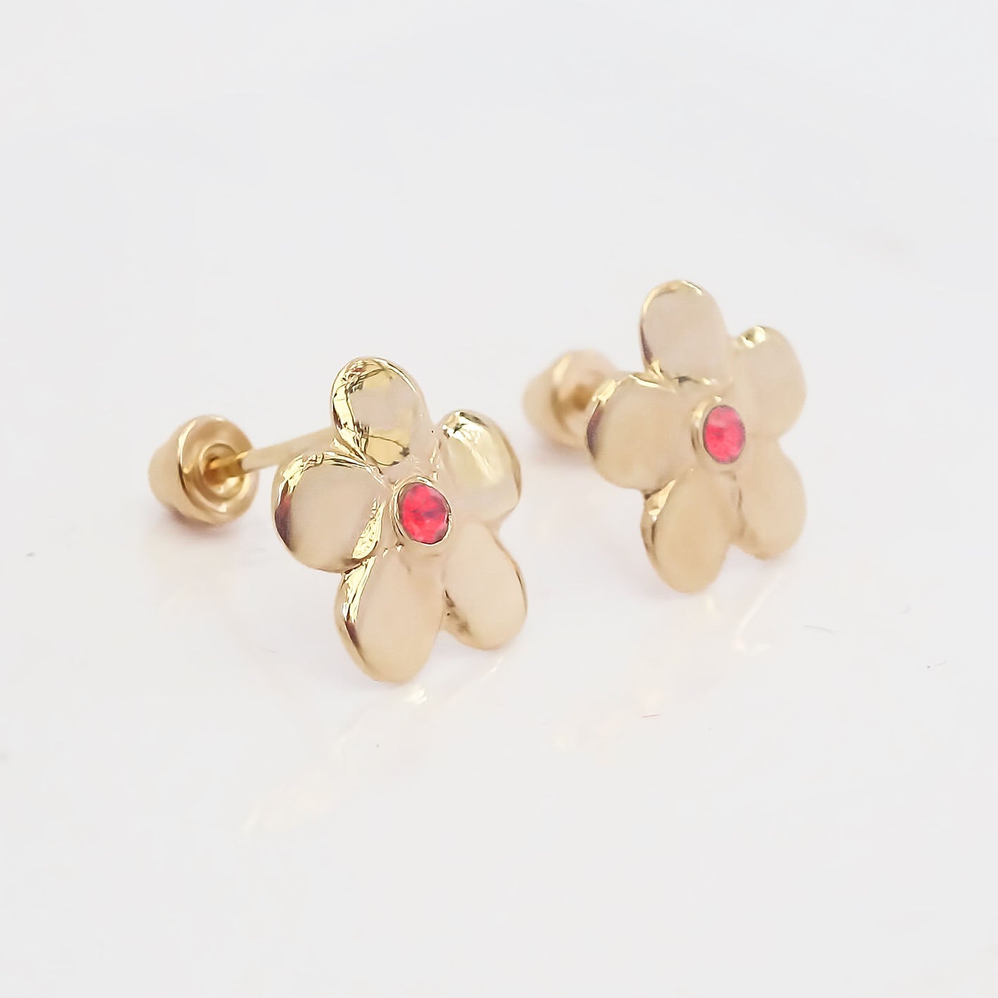 Amor Eterno - Broqueles Flor Destellito / Aretes Oro 10k