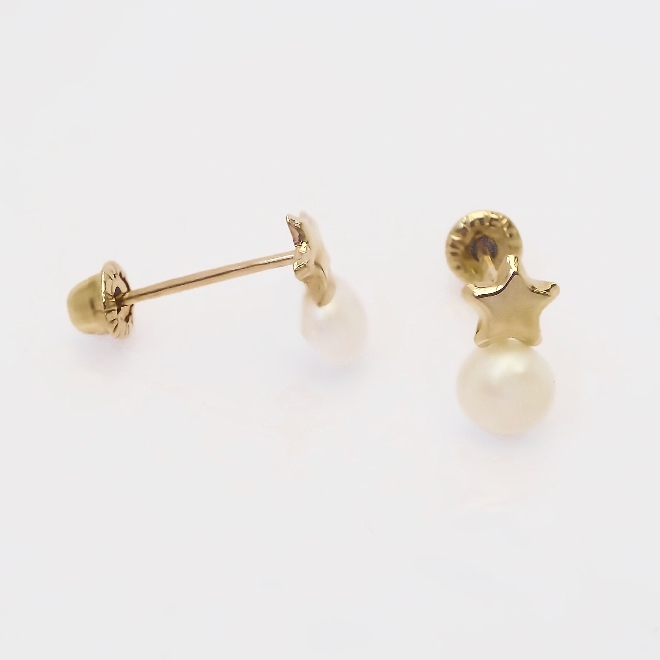 Amor Eterno - Broqueles Finos Perla Tu Y Yo / Aretes Oro 10k / Estrella