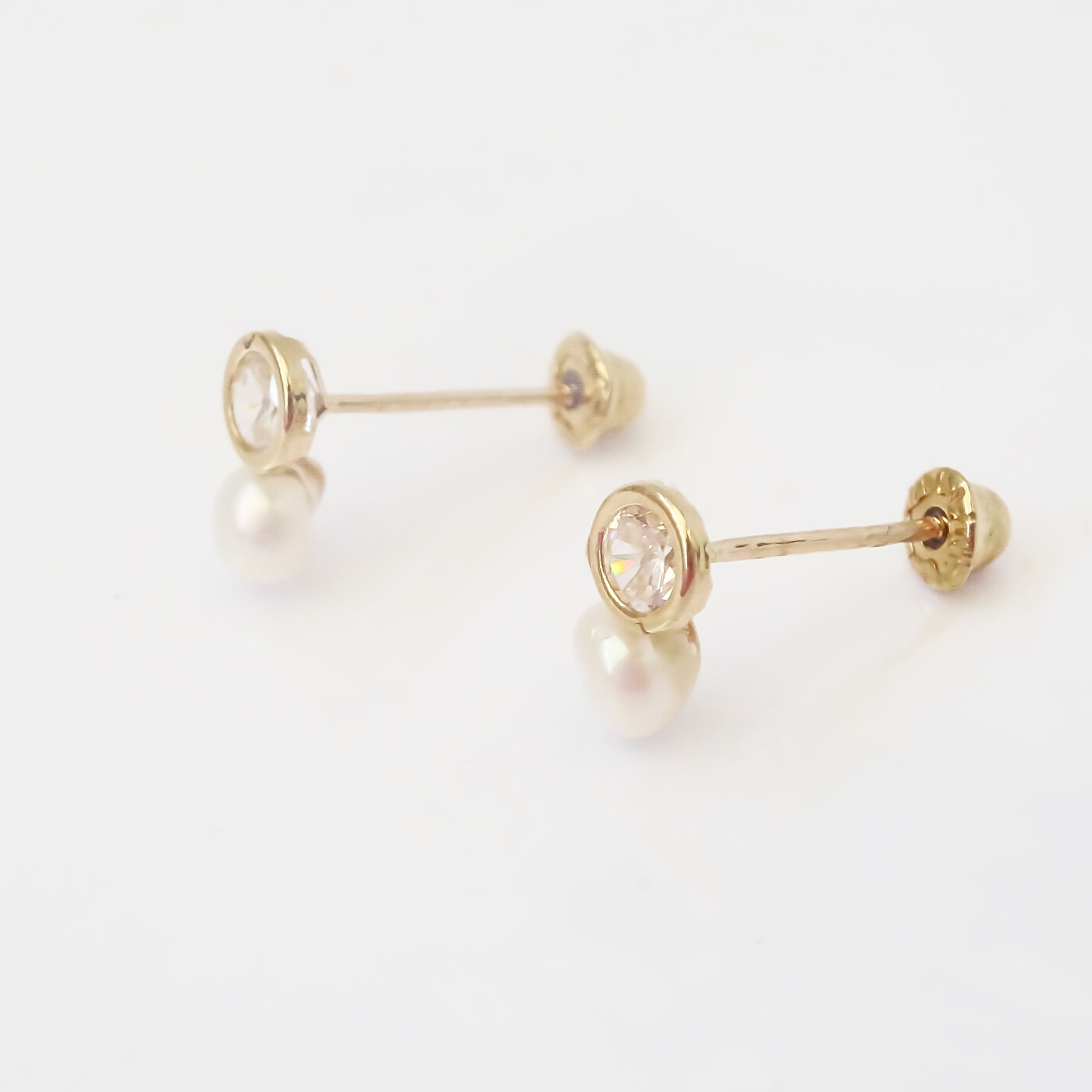 Amor Eterno - Broqueles Finos Perla Tu Y Yo / Aretes Oro 10k
