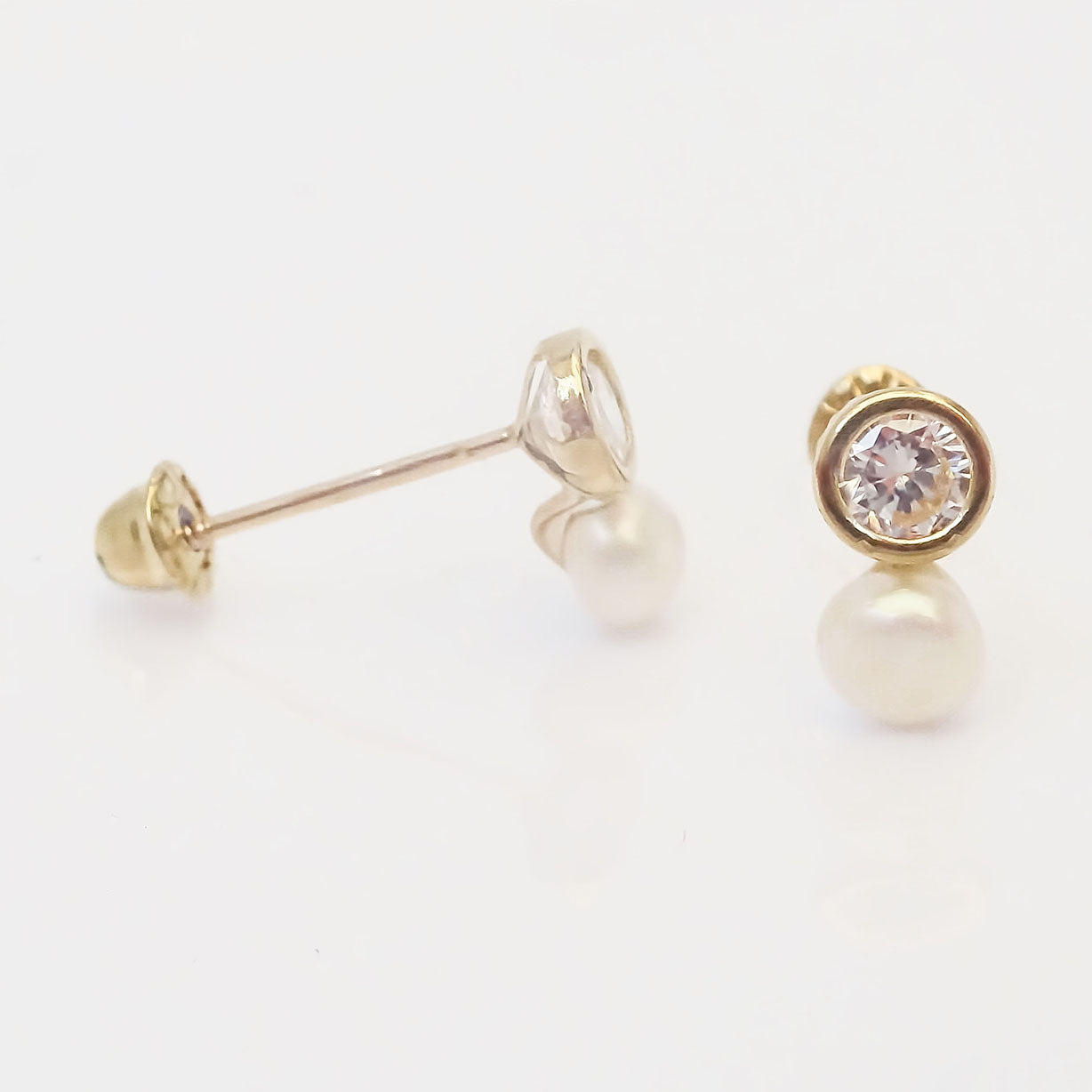 Amor Eterno - Broqueles Finos Perla Tu Y Yo / Aretes Oro 10k