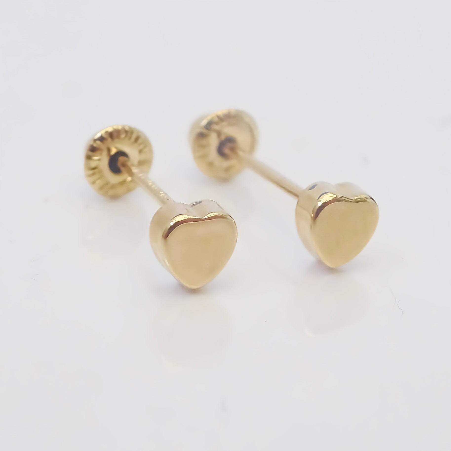 Amor Eterno - Broqueles Corazón Espejo 3mm Aretes Oro 10k