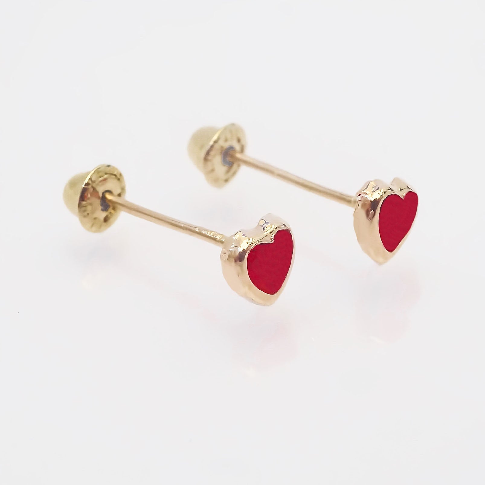 Amor Eterno - Broquel Corazón Bisel Mini Bebé Aretes Oro 10k - Rojo