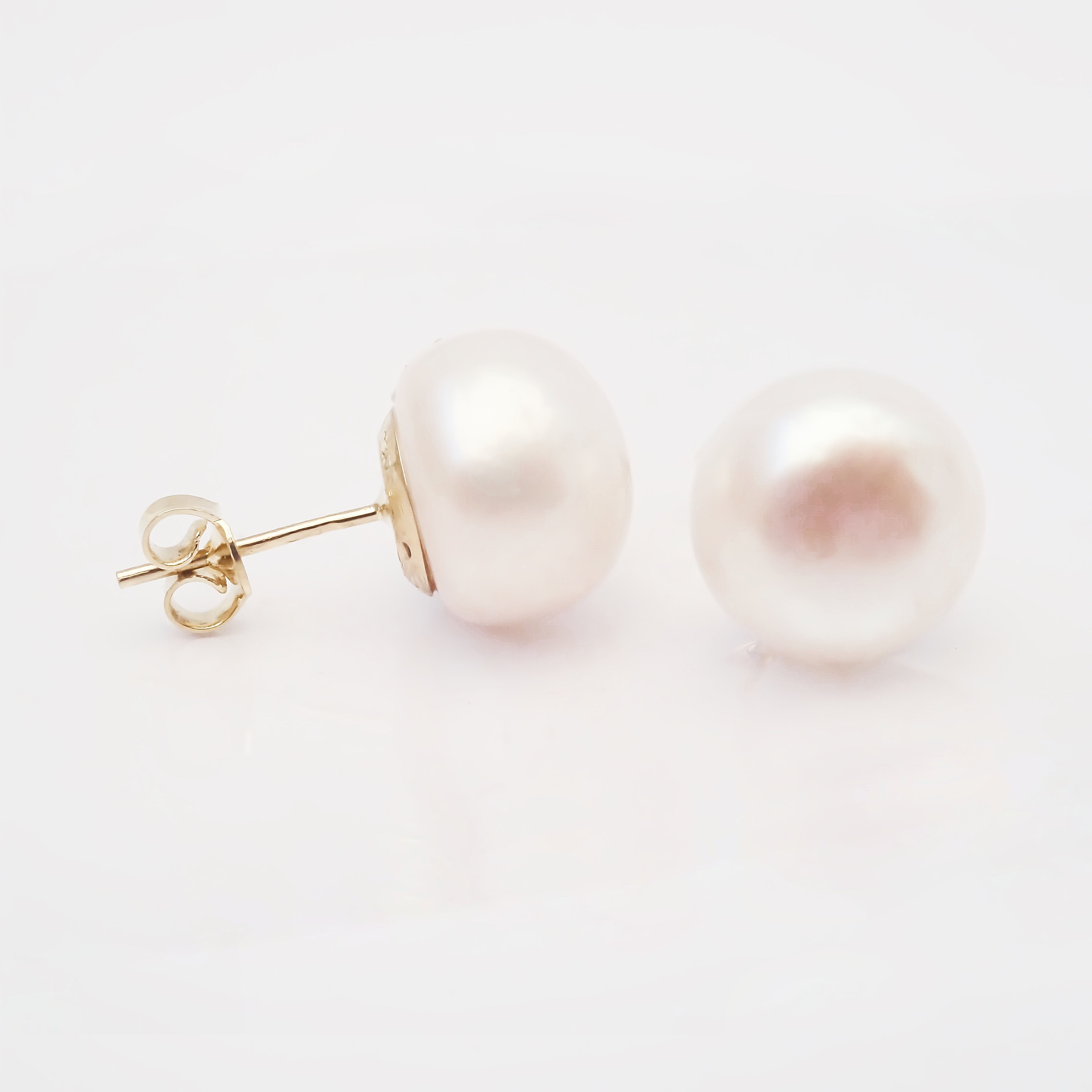Amor Eterno - Broqueles Elegantes / Perla 9mm Aretes Oro 10k