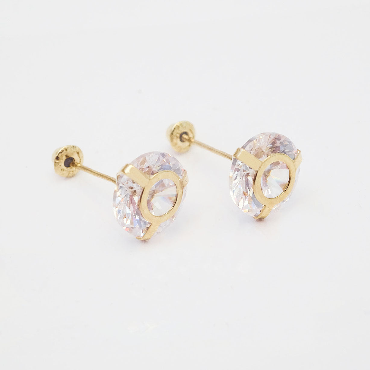 Amor Eterno - Broqueles Recto Aro 7mm / Aretes / Oro 10k