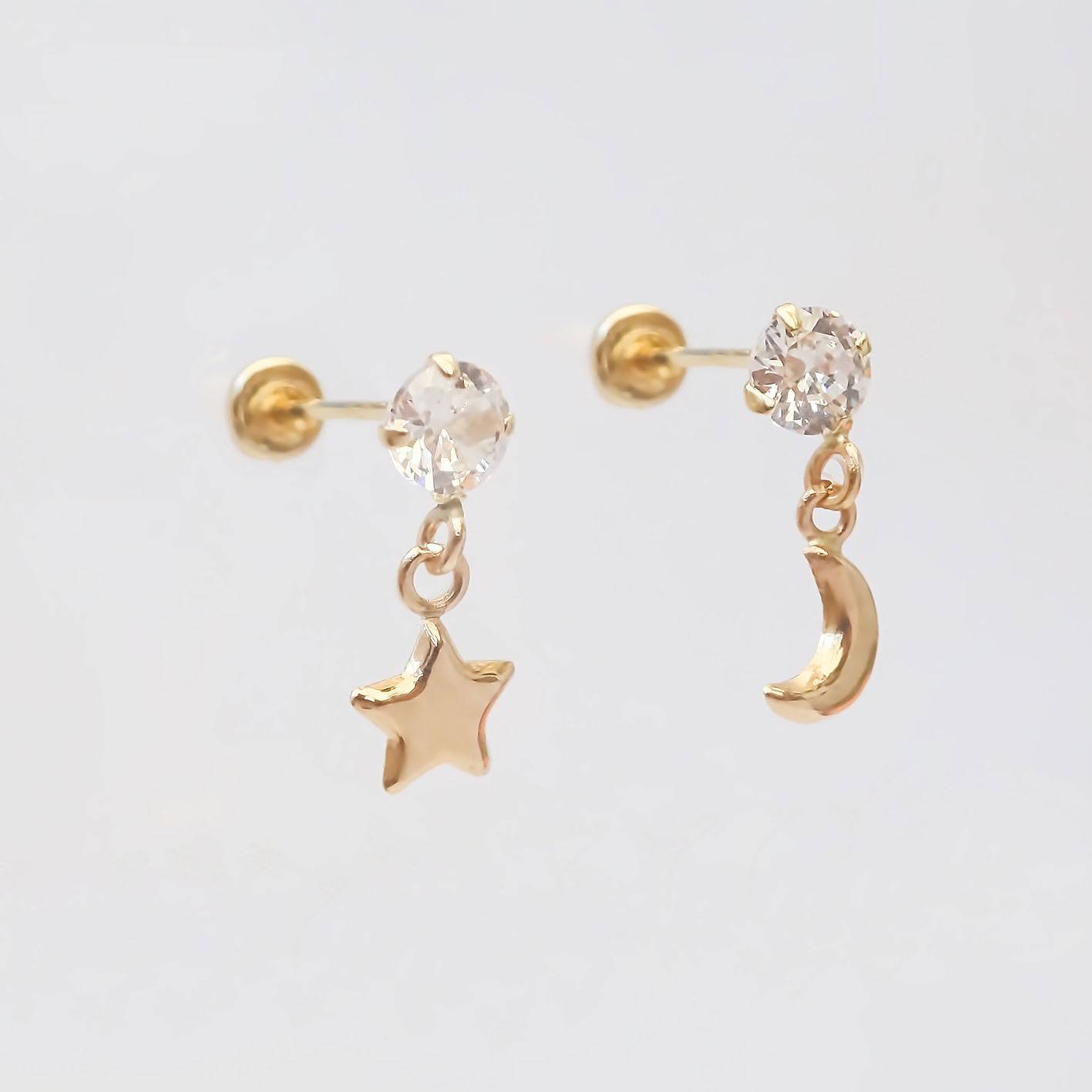 Amor Eterno - Broqueles Destello Luna Estrella Aretes 10k