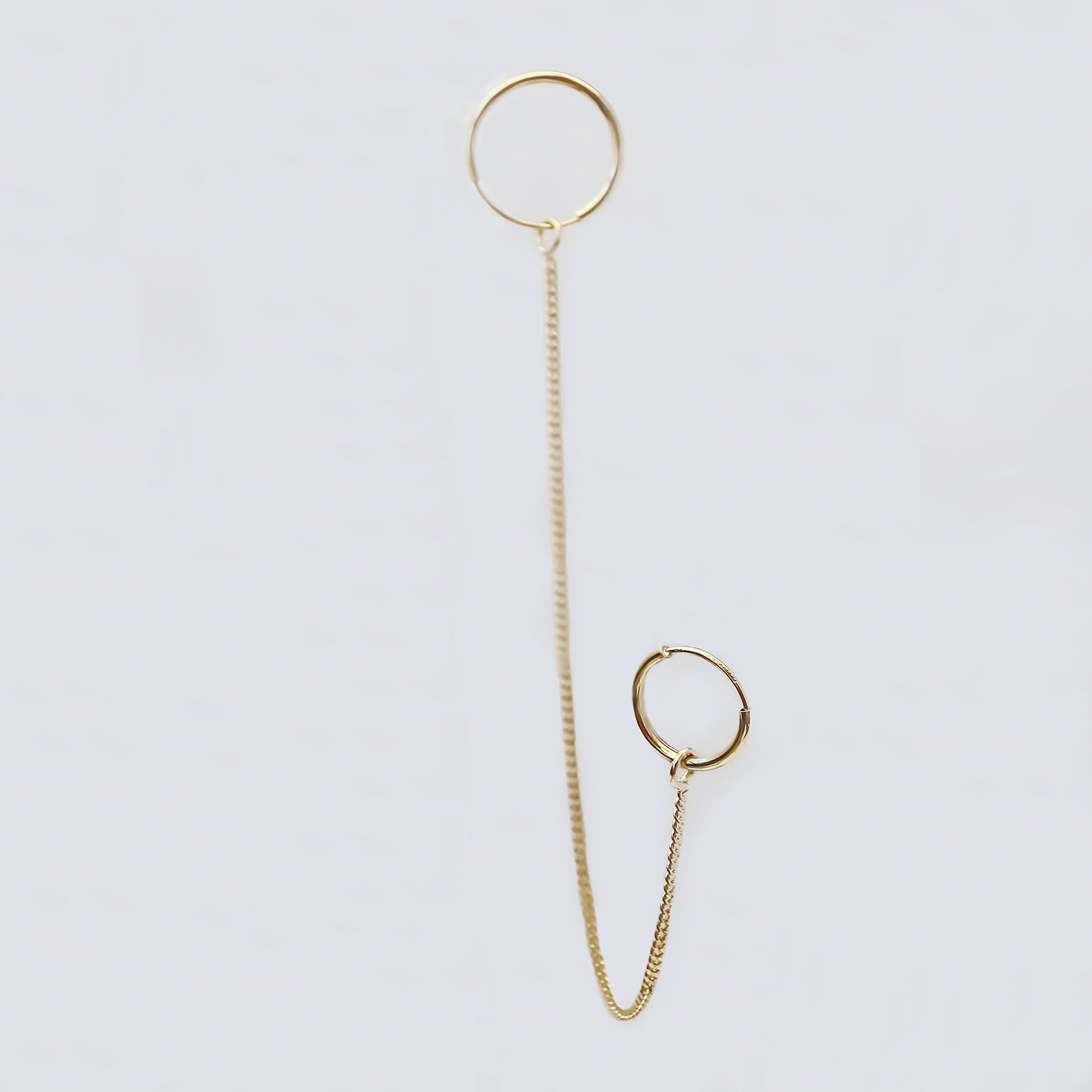 Amor Eterno - Doble Arracada Cadena Larga Piercing / Oro 10k