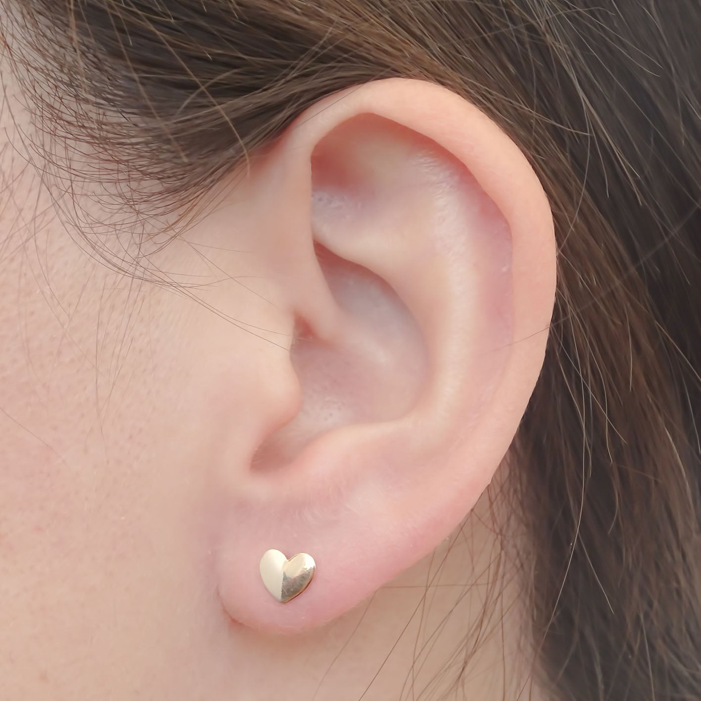 Amor Eterno - Broqueles / Corazón Due Tono Aretes / Oro 10k