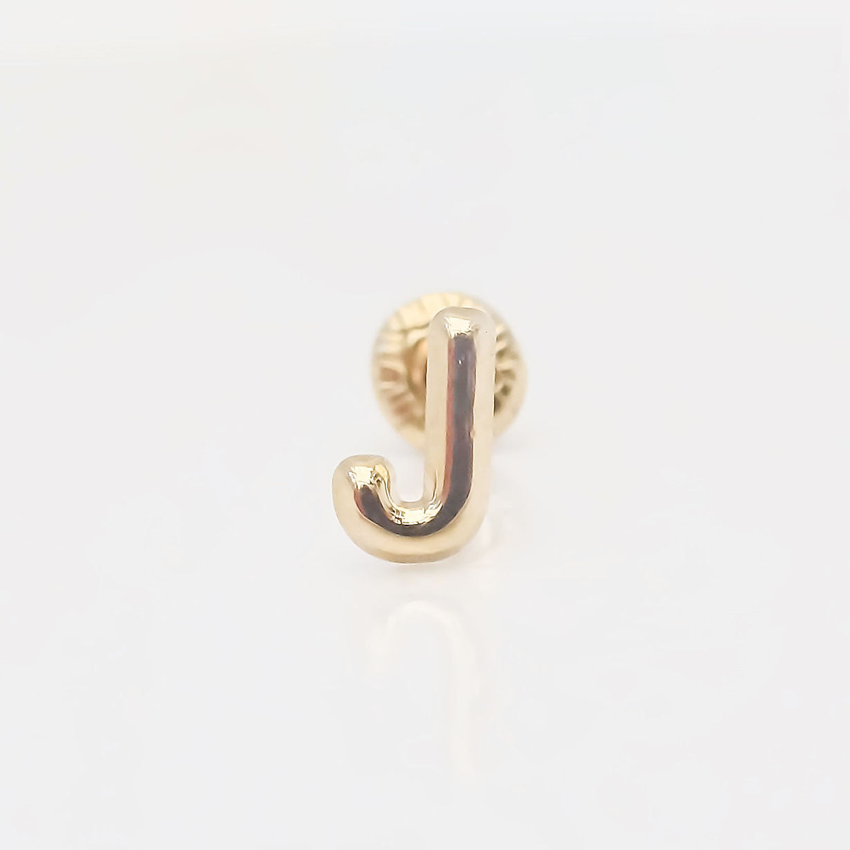 Amor Eterno - Broqueles Una Inicial Letra / Aretes / Oro 10k / J