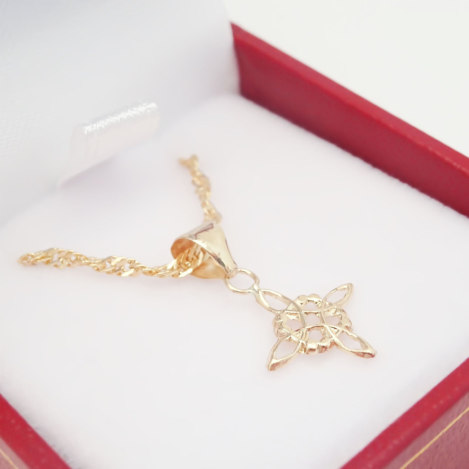 Amor Eterno - Dije Nudo De Bruja CH / Oro Sólido 10k + Cadena