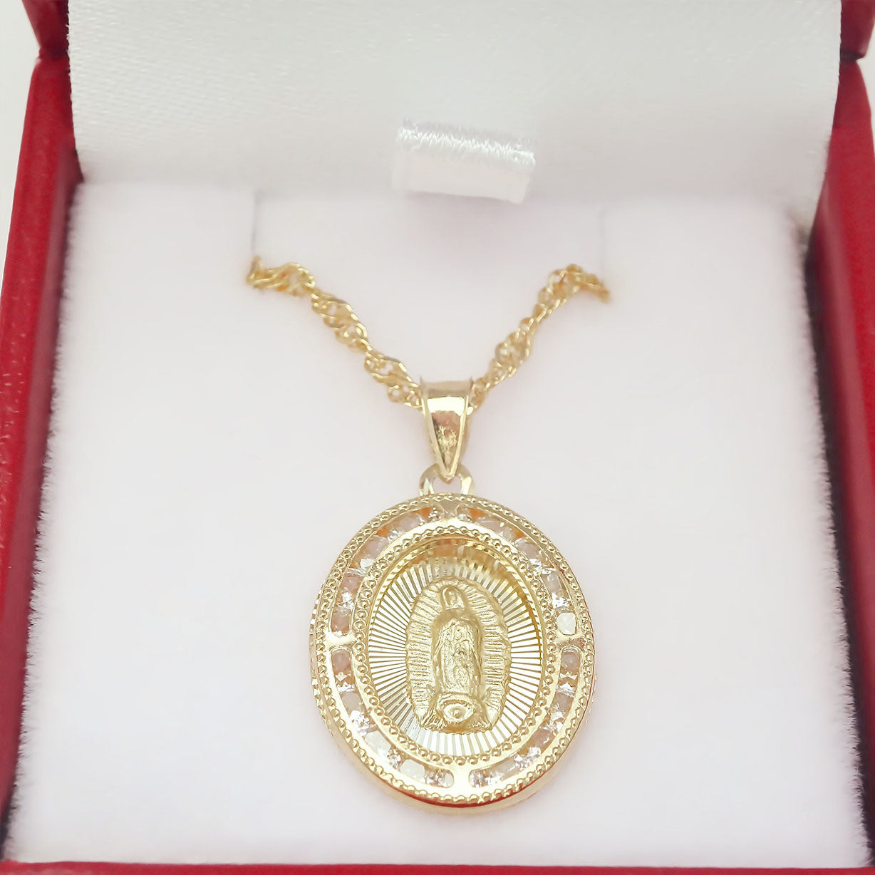 Amor Eterno - Medalla Virgen Elegante 10k + Cadena de Regalo