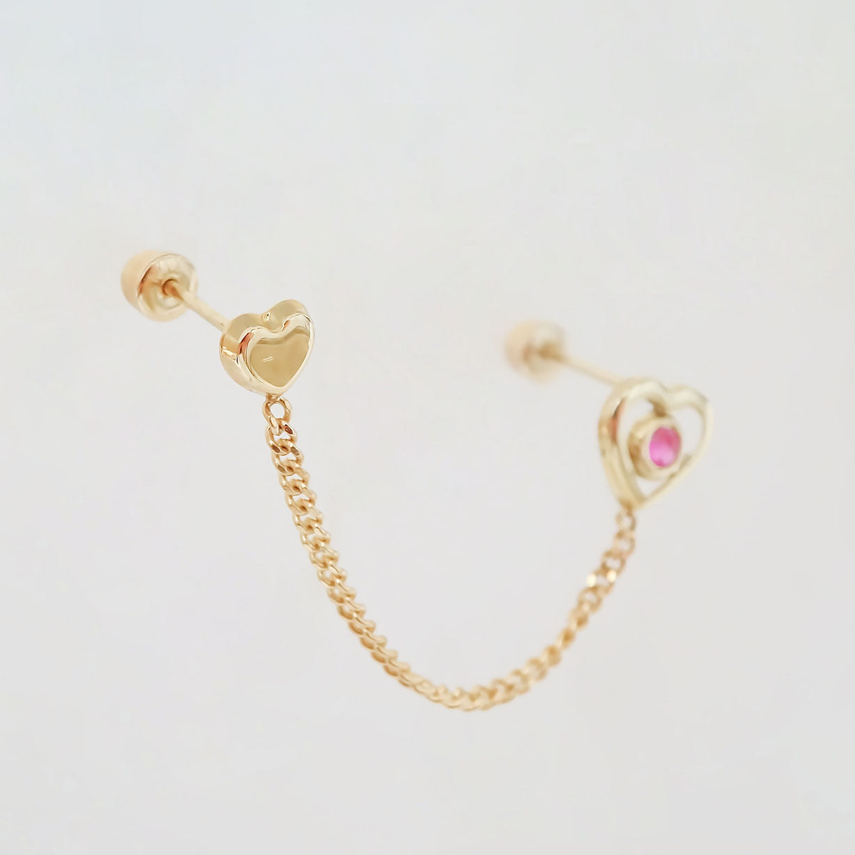 Amor Eterno - Piercing Arete Cadena Corazón Silueta Oro 10k
