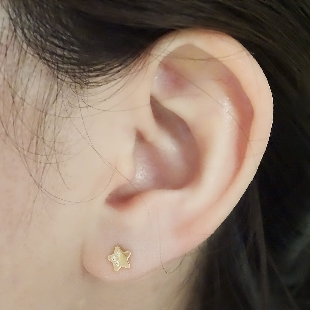 Amor Eterno - Broqueles Estrella / Aretes / Oro Sólido 10k