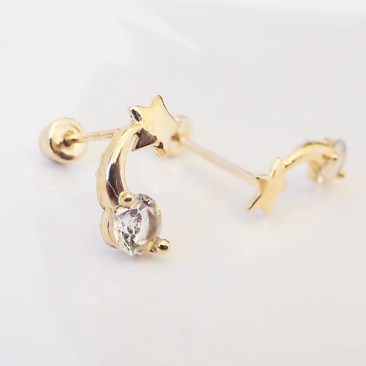 Amor Eterno - Broqueles Estrella Fugaz 3 / Aretes / Oro 10k / Mini Cometa