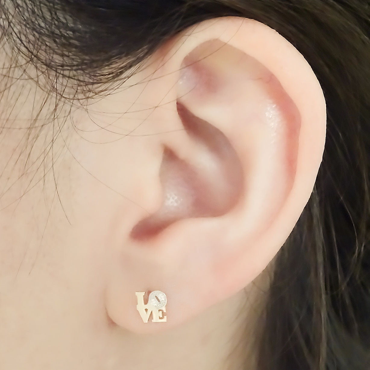 Amor Eterno - Broqueles Love / Aretes / Oro Sólido 10k