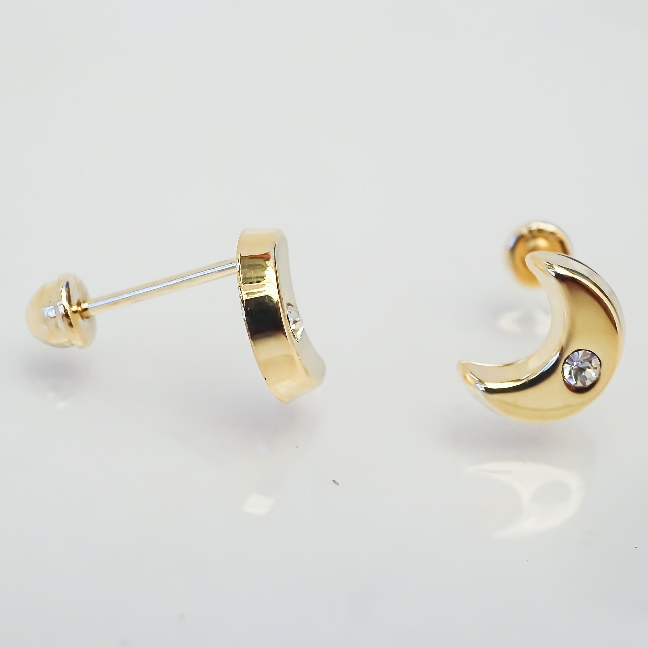 Amor Eterno - Broqueles Luna Basic Diamante / Aretes Oro 10k