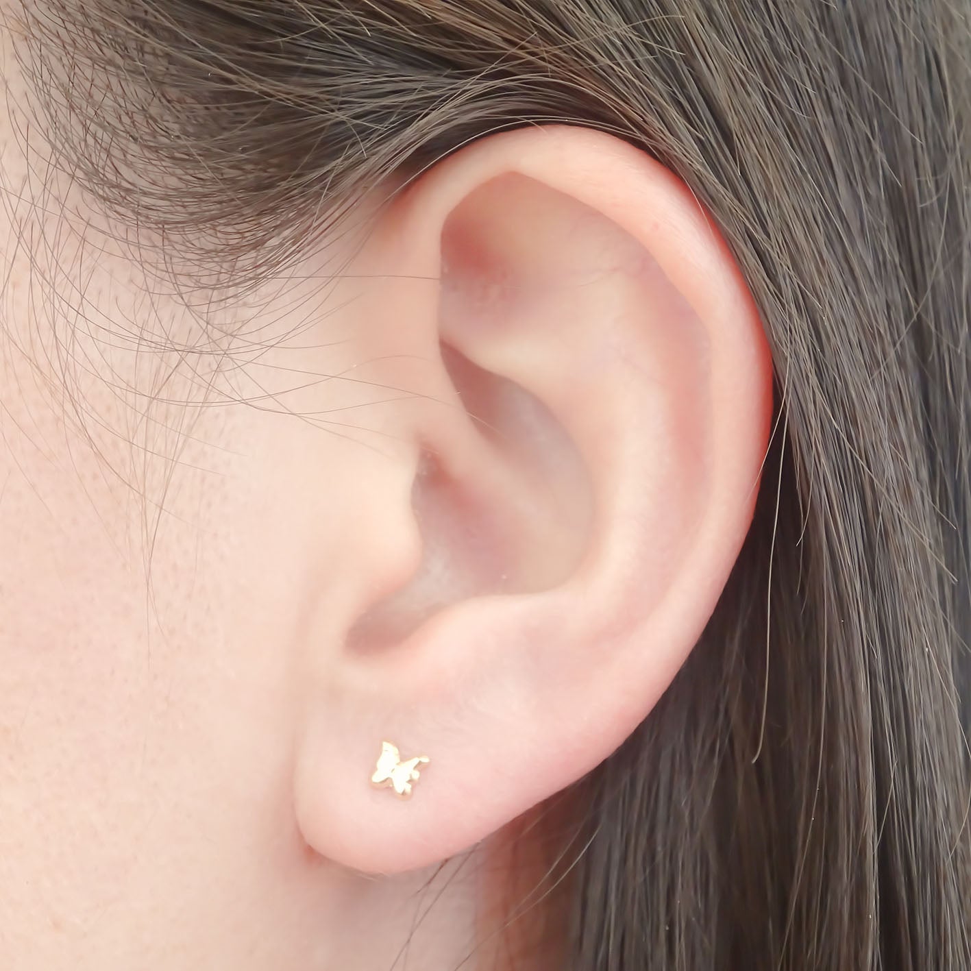 Amor Eterno - Broqueles Mariposa Bebé Aretes Oro Sólido 10k