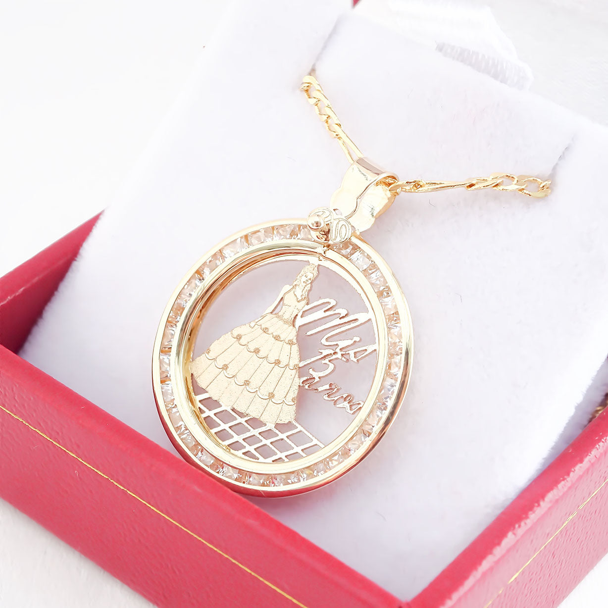 Amor Eterno - Dije XV Años Vestido Largo / Oro 10k + Cadena de Regalo