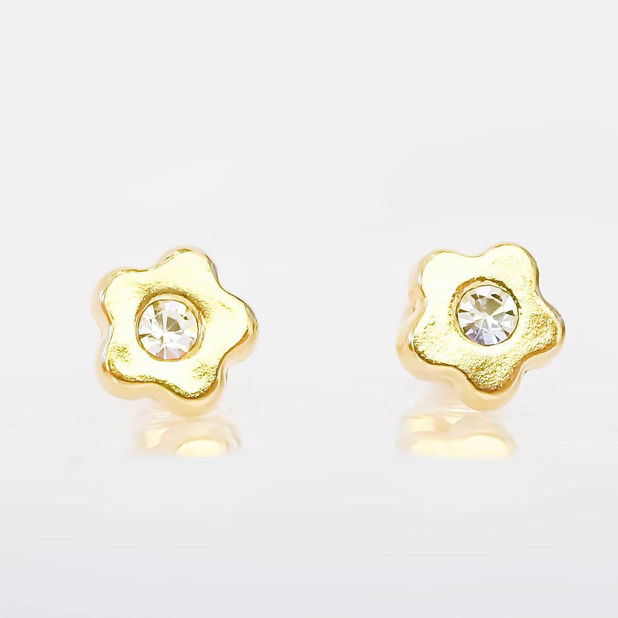 Amor Eterno - Broqueles Margarita Bebé / Aretes Oro 10k