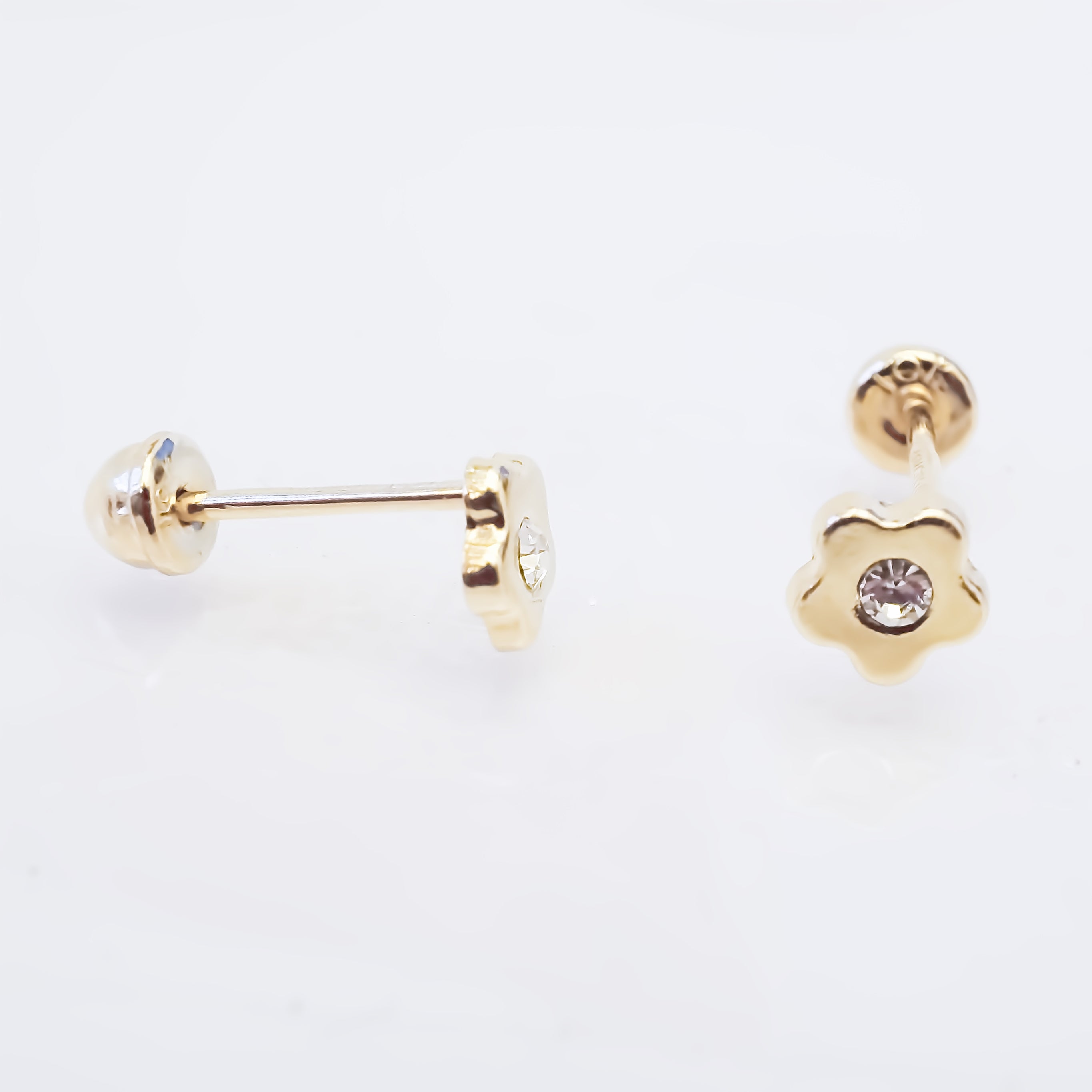 Amor Eterno - Broqueles Margarita Bebé / Aretes Oro 10k