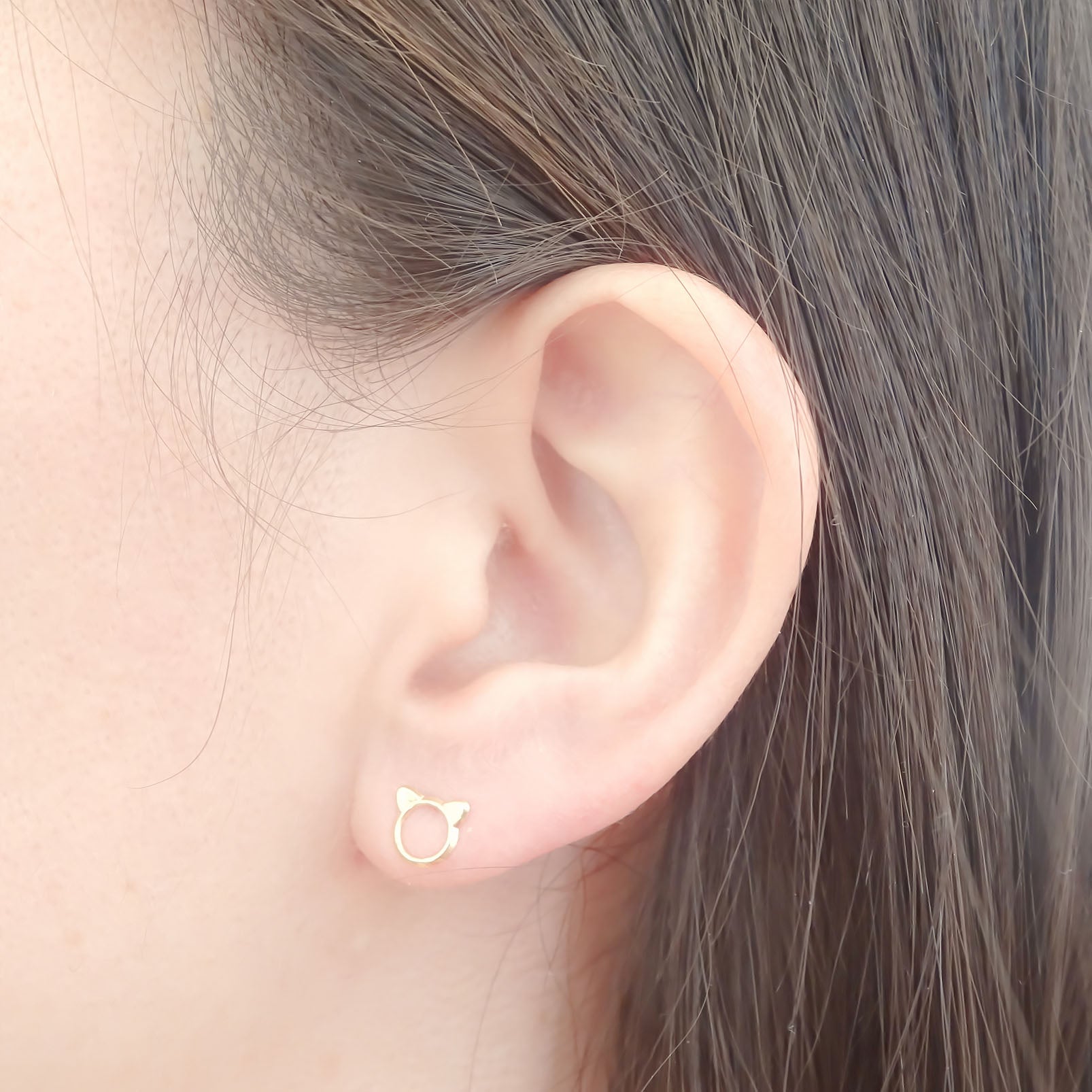 Amor Eterno - Broqueles Orejitas De Gato / Aretes / Oro 10k