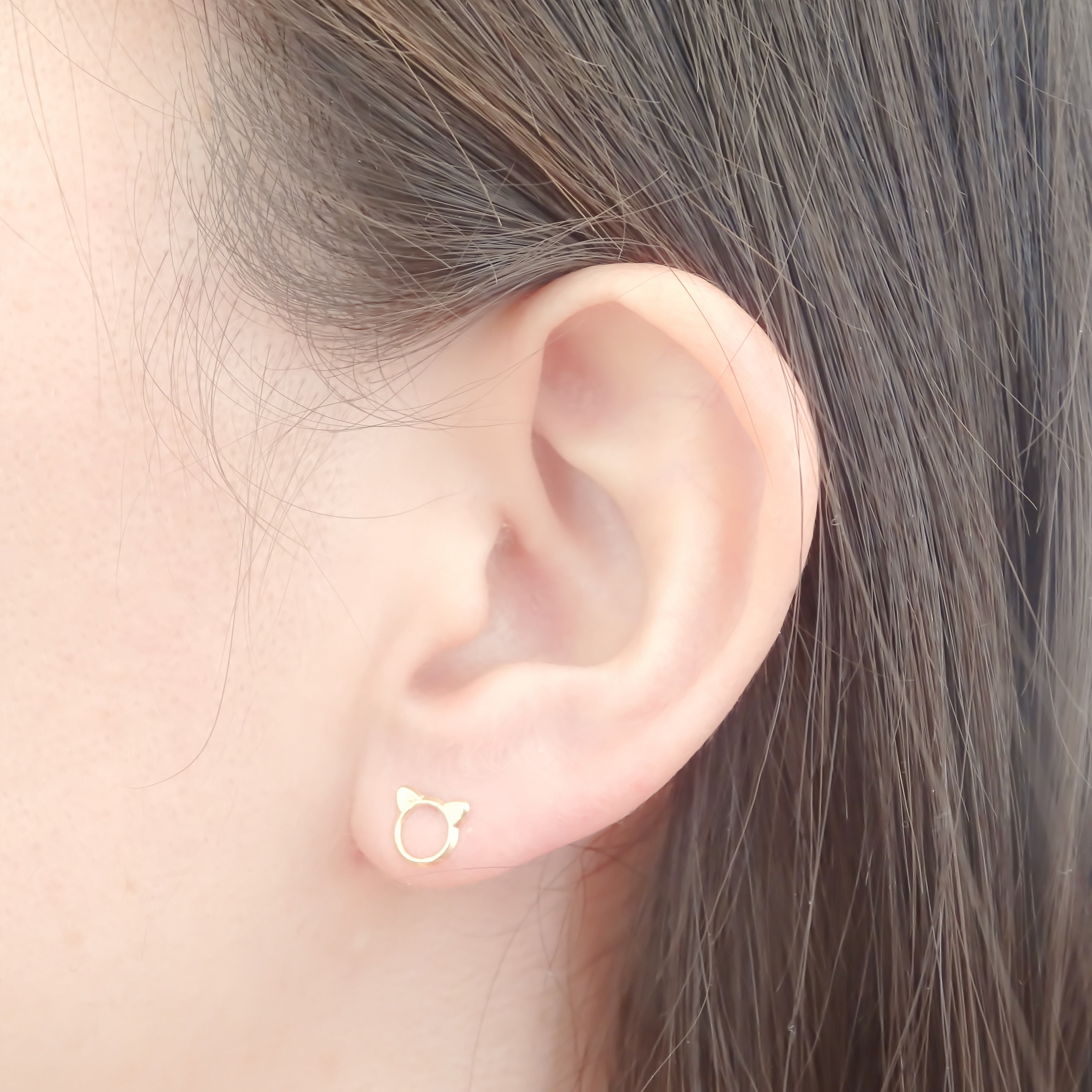 Amor Eterno - Broqueles Orejitas De Gato / Aretes / Oro 10k