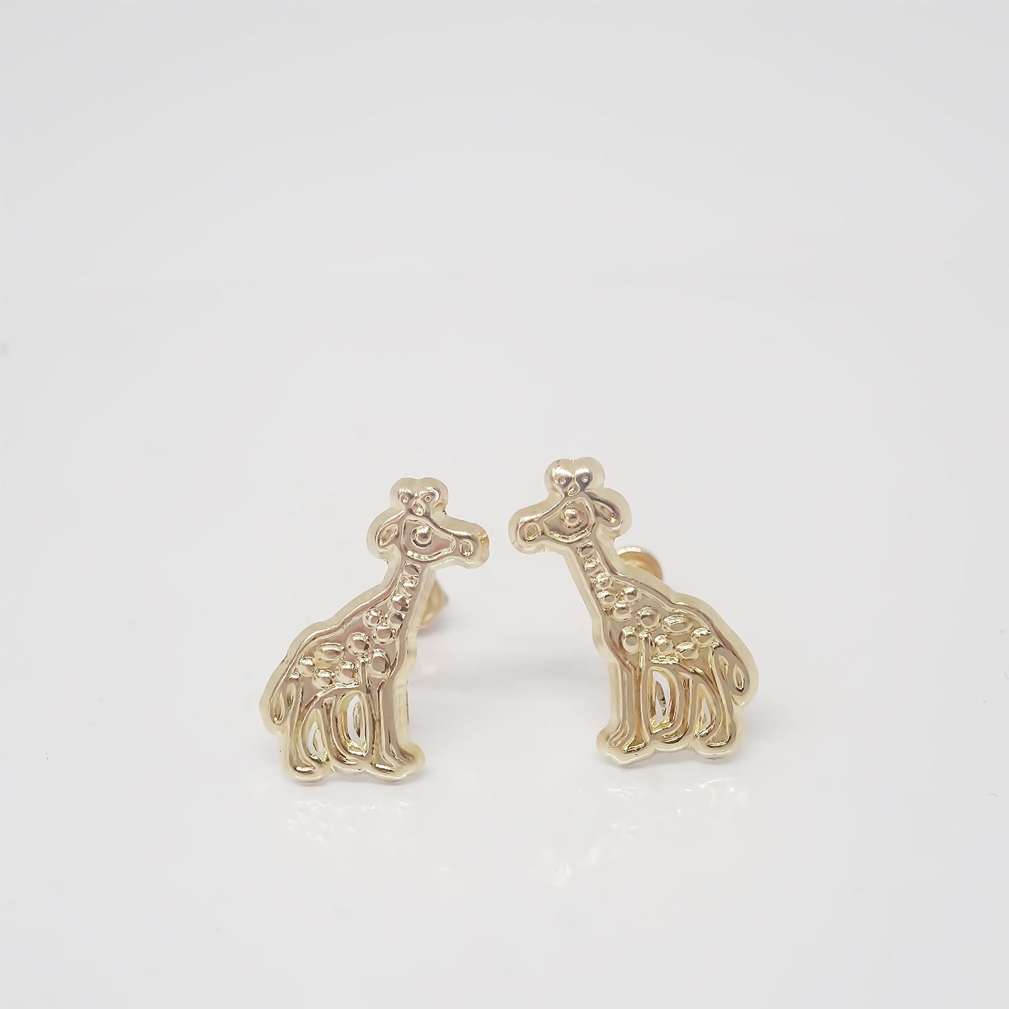 Amor Eterno - Broqueles Aretes / Jirafa / Oro 10k