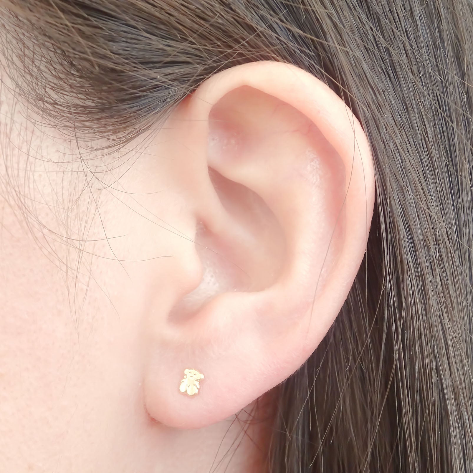 Amor Eterno - Broqueles / Aretes Osito Mini Bebé / Oro 10k