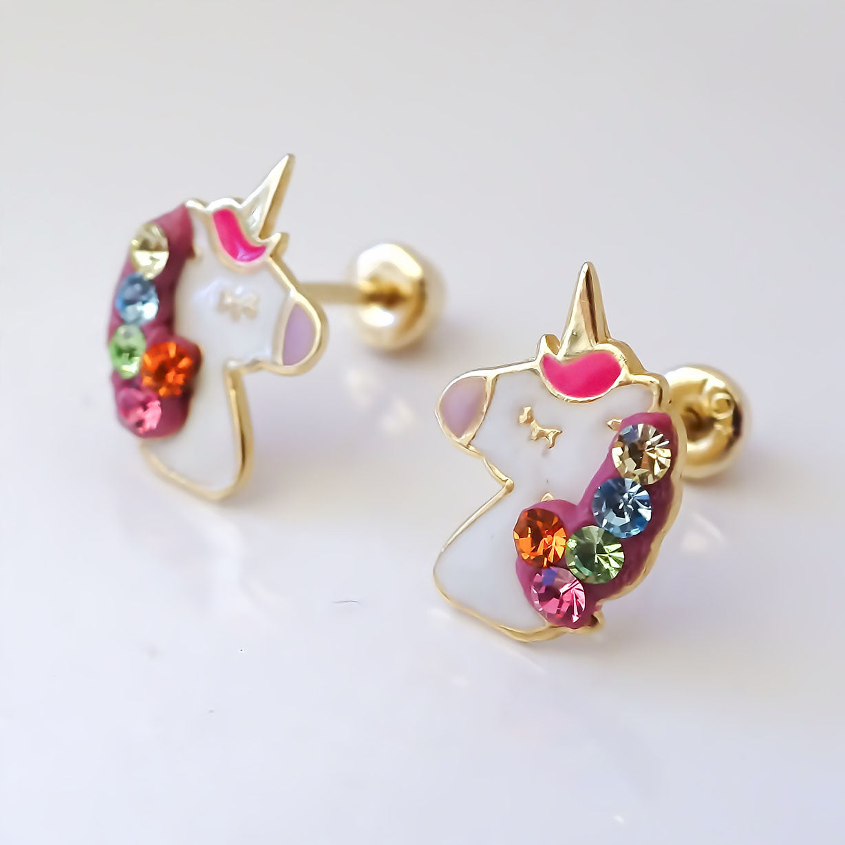 Amor Eterno - Broqueles Unicornio / Aretes / Oro Sólido 10k