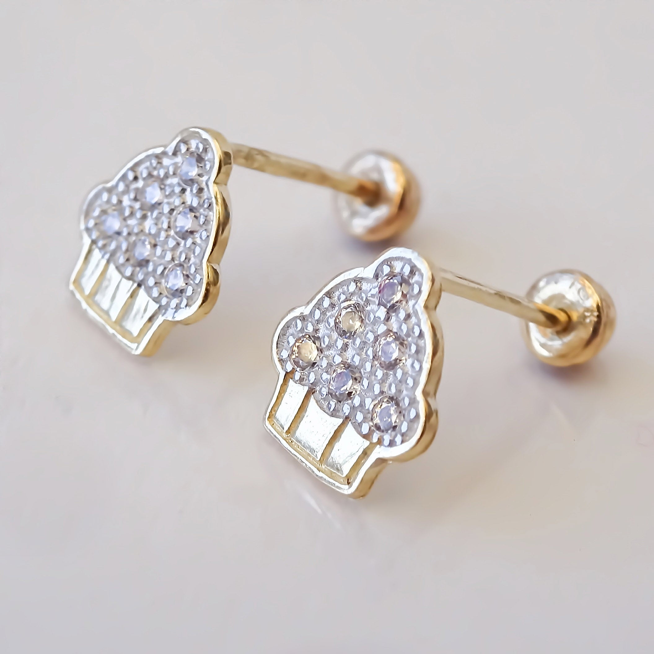 Amor Eterno - Broqueles Cupcake / Aretes / Oro Sólido 10k