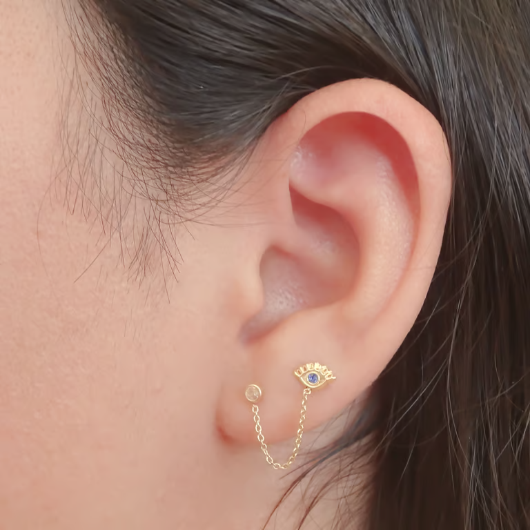 Amor Eterno- Piercing Ojo Bisel / Doble Perforación/oro 10k
