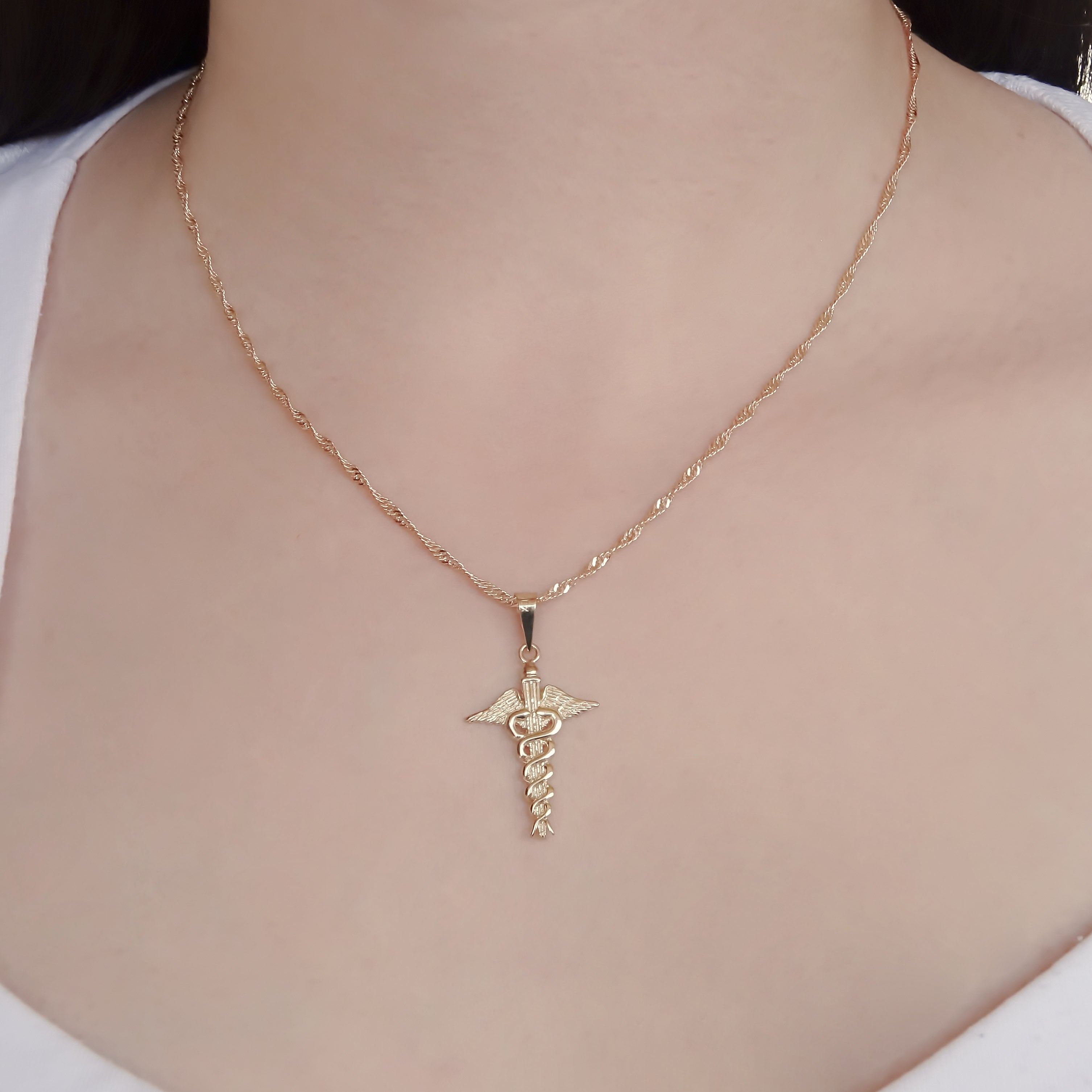 Amor Eterno - Dije Medicina / Oro Sólido 10k