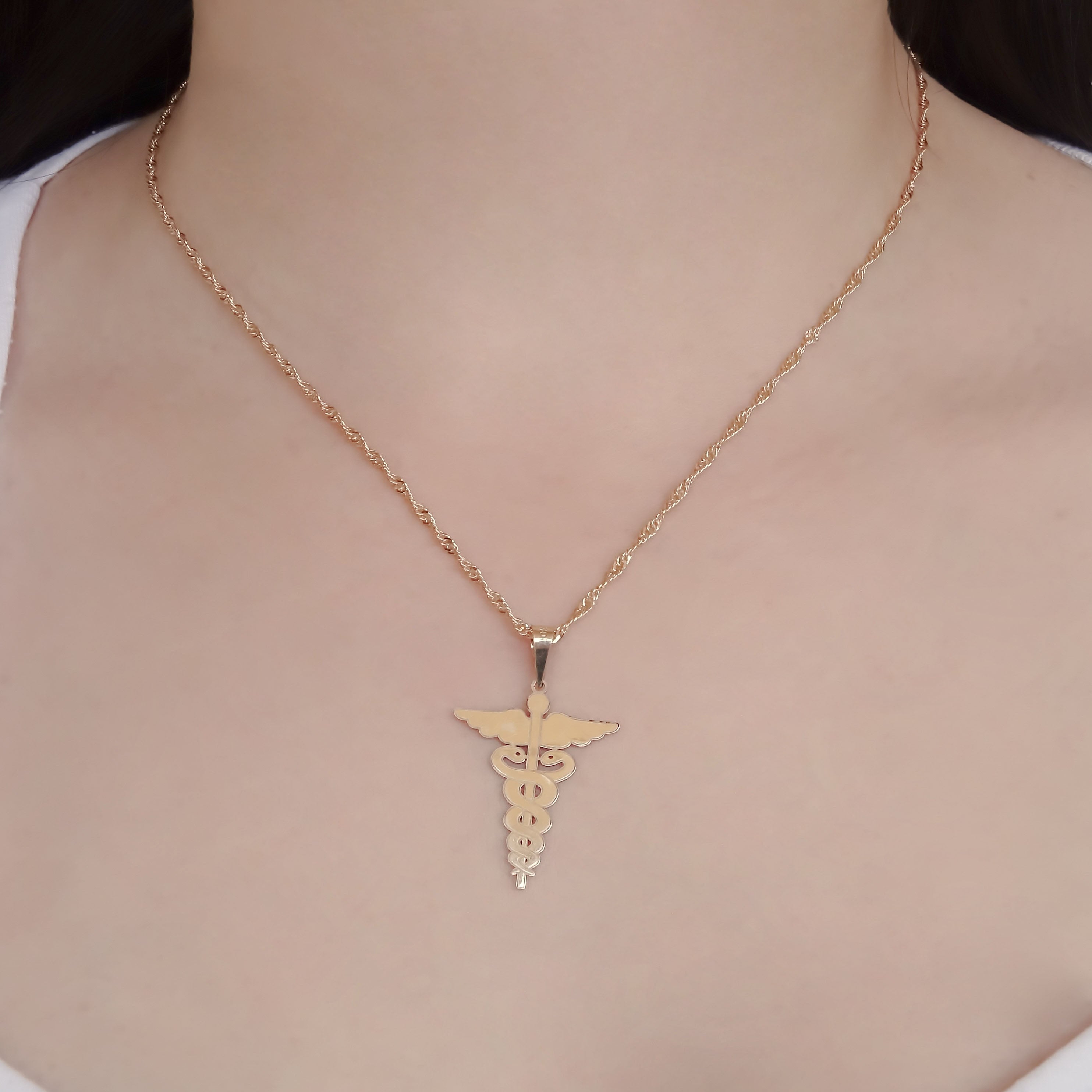 Amor Eterno - Dije Medicina Oro Sólido 10k + Cadena de Regalo