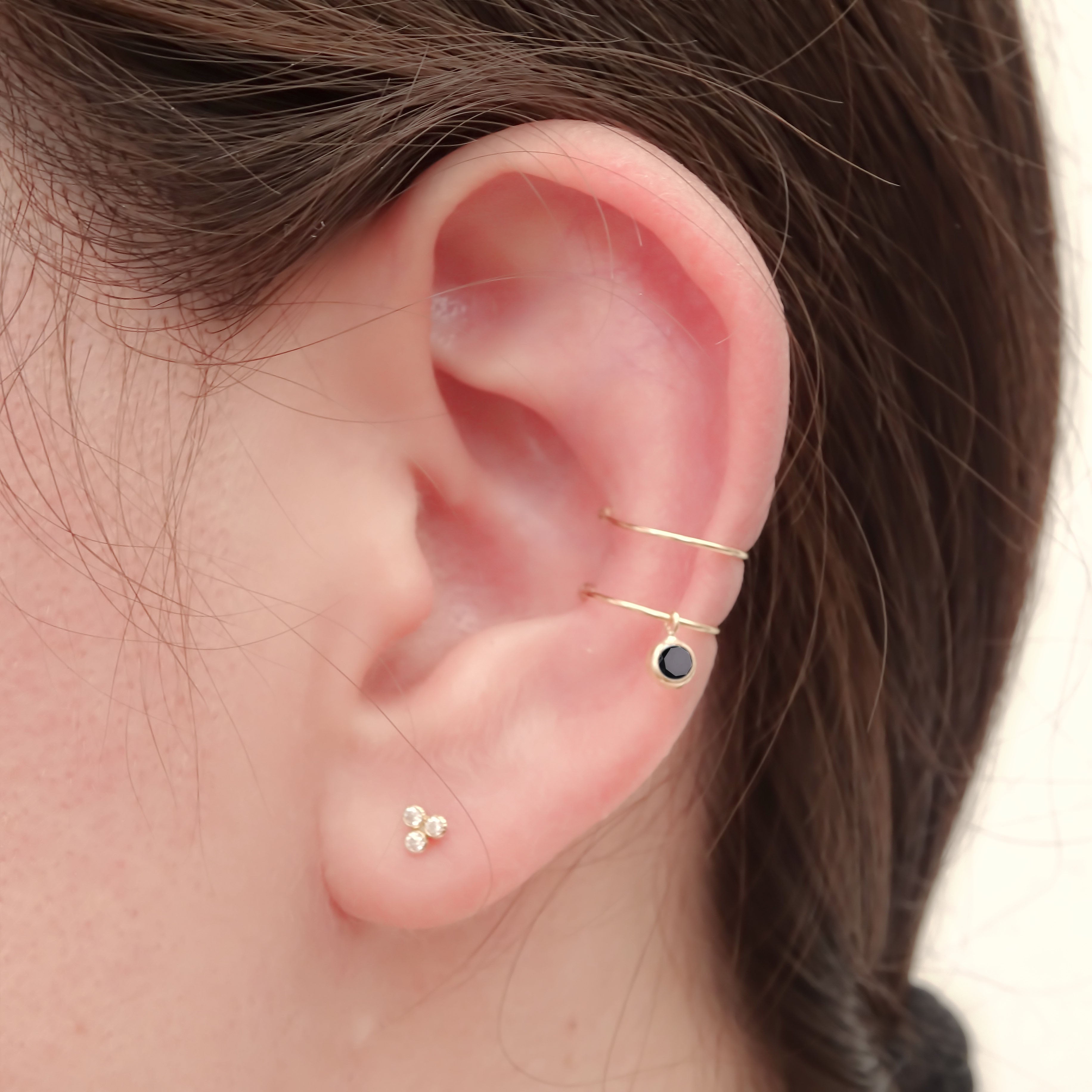 Amor Eterno - Earcuff Bisel / Falsa Perforación / Oro 10k