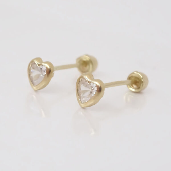 Amor Eterno - Broquel Corazón Bisel Mini Bebé Aretes Oro 10k / Transparente - Imagen 6