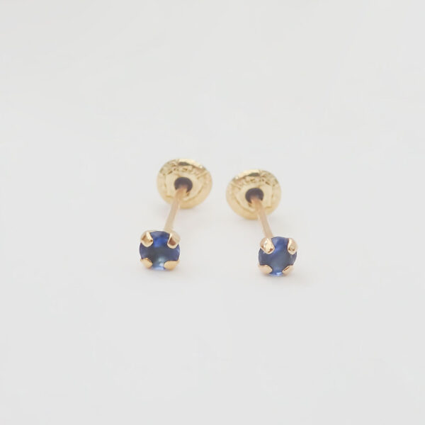 Amor Eterno - Broqueles Recto Mini Bebé / Aretes / Oro 10k / Azul - Imagen 4