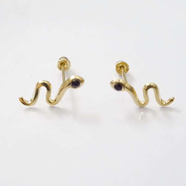 Amor Eterno - Broqueles Serpiente Vibora / Aretes / Oro 10k / Negro - Imagen 4