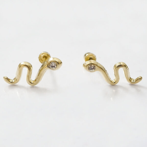 Amor Eterno - Broqueles Serpiente Vibora / Aretes / Oro 10k / Transparente - Imagen 4