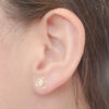 Amor Eterno- Broqueles Flor Diamante Facetada Aretes Oro 10k - Imagen 8