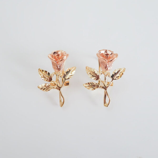 Amor Eterno - Broqueles Rosa Flor / Aretes Oro Sólido 10k - Imagen 4