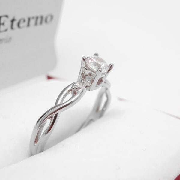 Amor Eterno - Anillo Mérida / Oro Sólido 14k / Blanco - Imagen 4