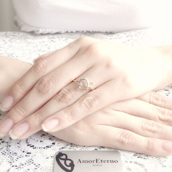 Amor Eterno - Anillo Corazones Unidos / Oro 10k Sólido - Imagen 8